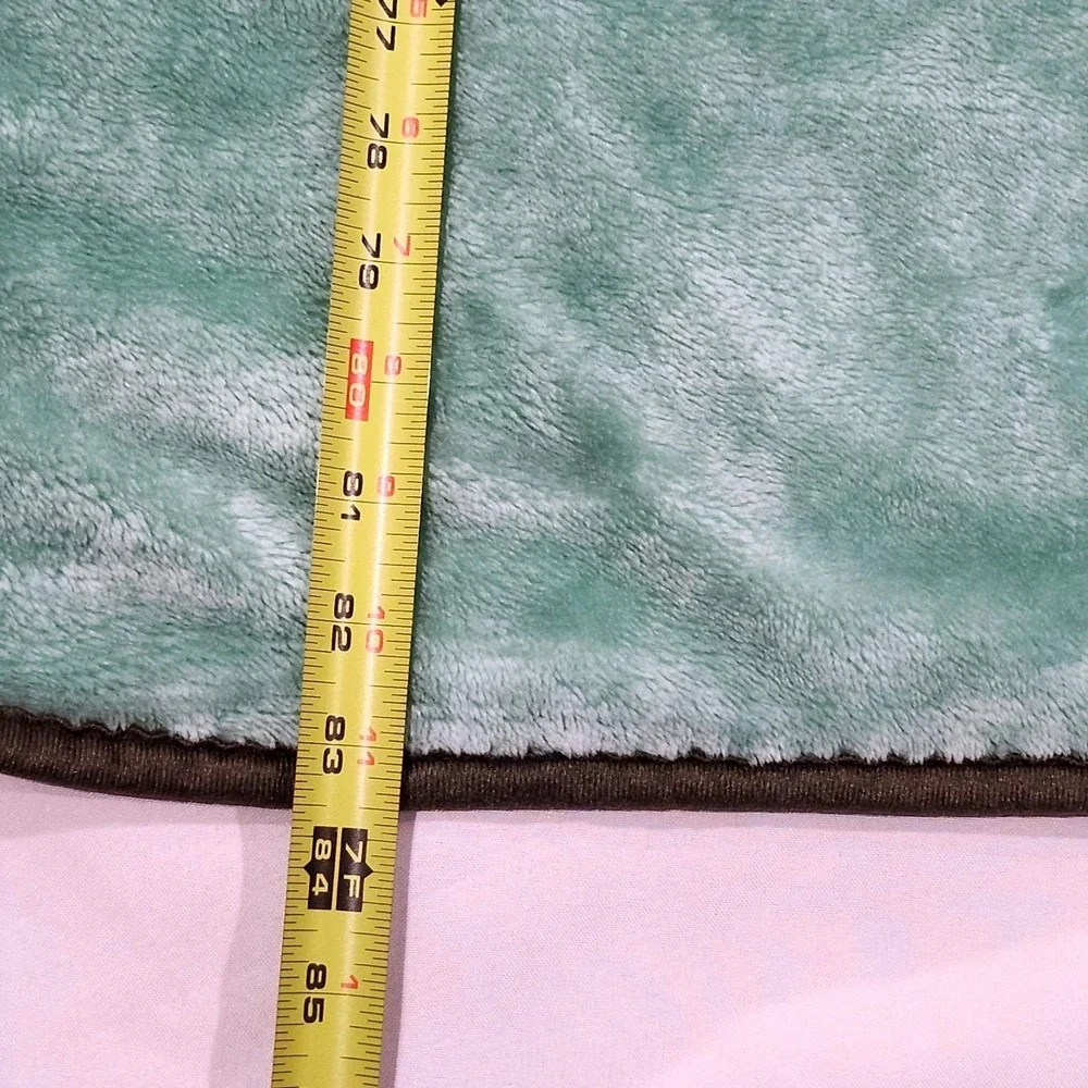 Precious Moments Vintage Blanket Girl‎ and Deer Green Thick Mink Plush 83x59